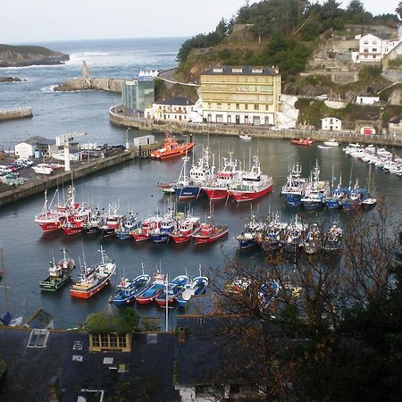 Apartamentos La Capitana Luarca Esterno foto