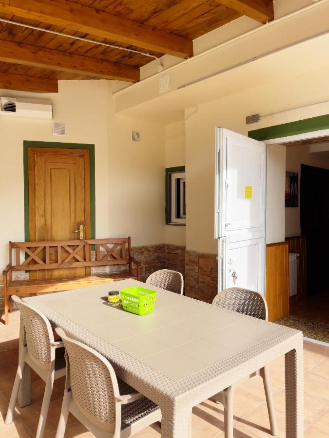 Apartamentos La Capitana Luarca Esterno foto