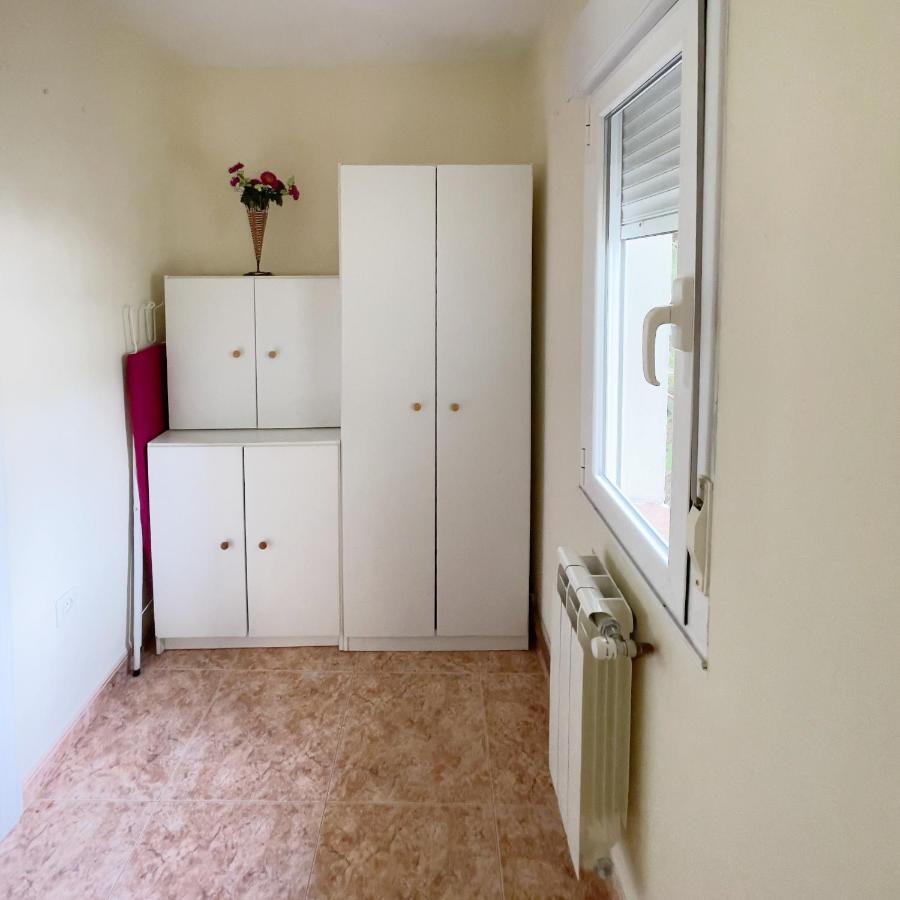 Apartamentos La Capitana Luarca Esterno foto