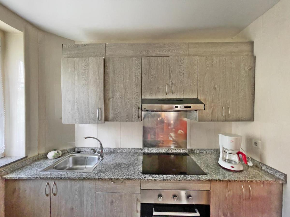 Apartamentos La Capitana Luarca Esterno foto