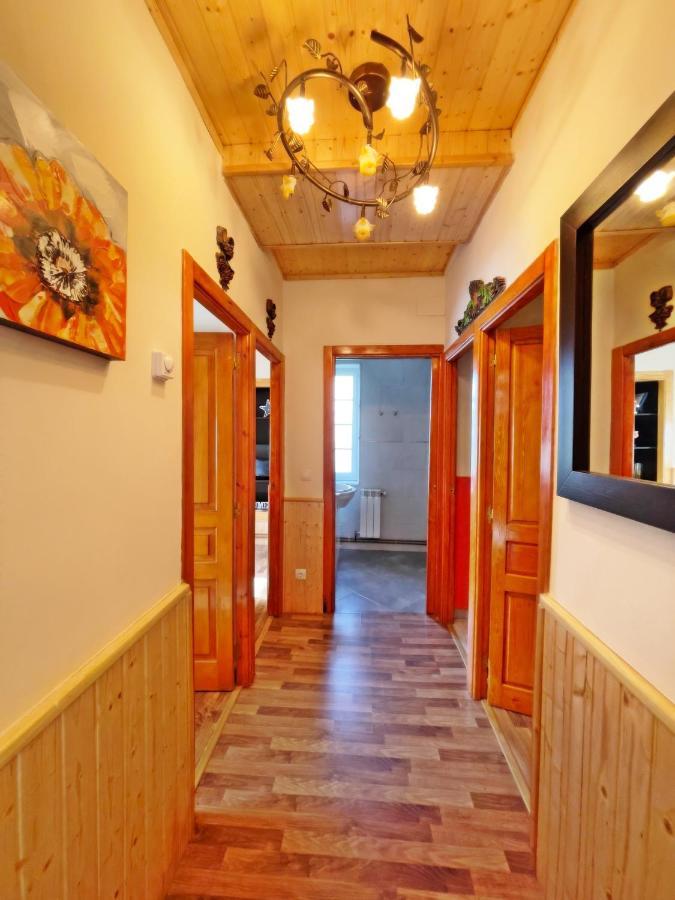 Apartamentos La Capitana Luarca Esterno foto
